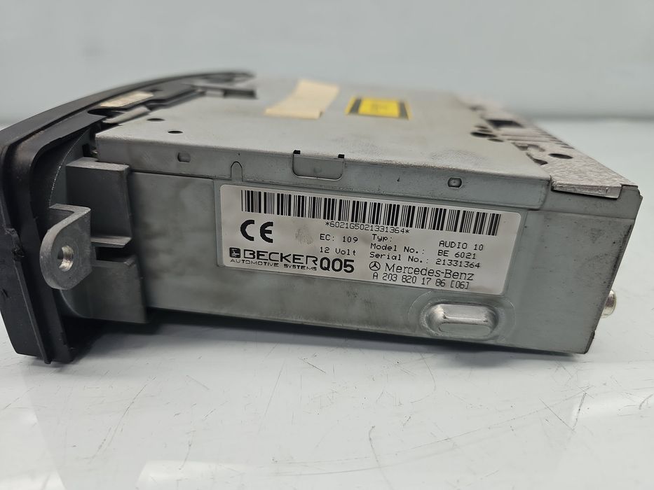 Radio CD Mercedes Clasa C (W203) [Fabr 2000-2007] A2038201786
