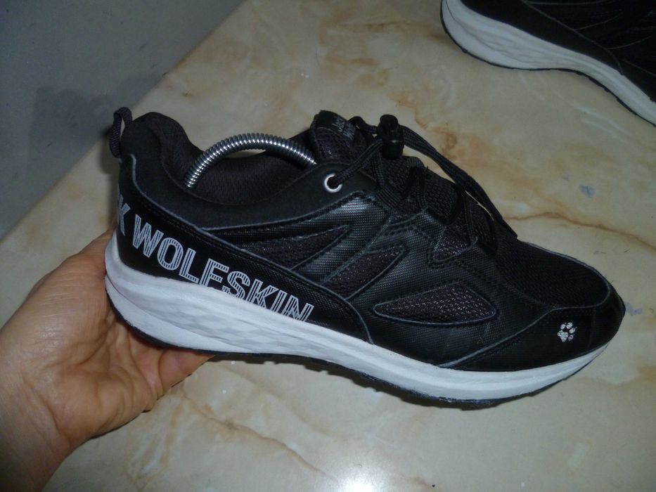 Jack Wolfskin маратонки