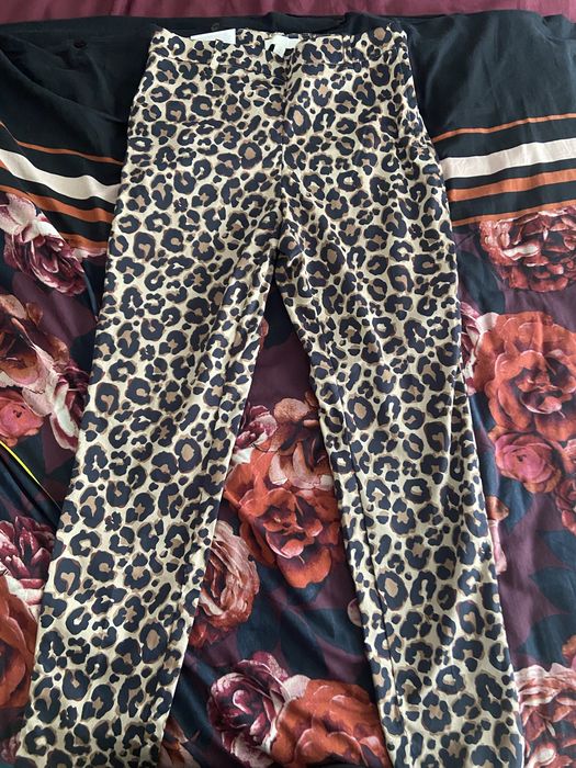 Pantaloni animal print nr.40