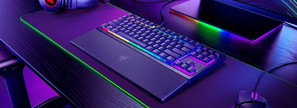 Tastatura Gaming Mecanica Razer Ornata V3 Tenkeyless RGB TKL RZ03-03380100-R3M1 noua garantie Sigilata