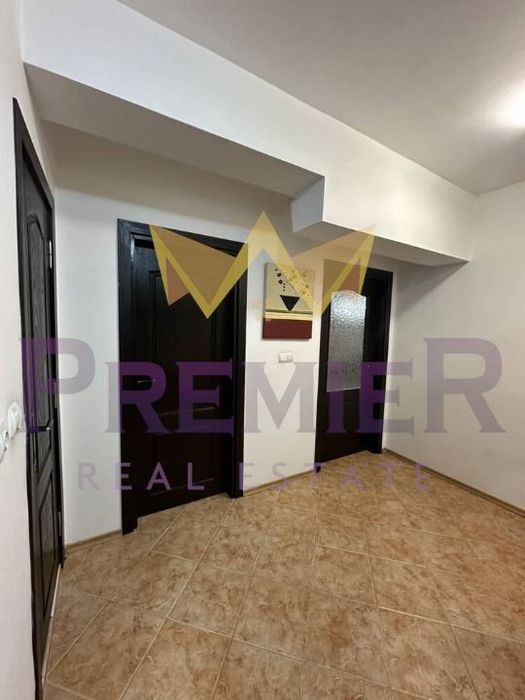 Многостаен в Бургас, Лазур