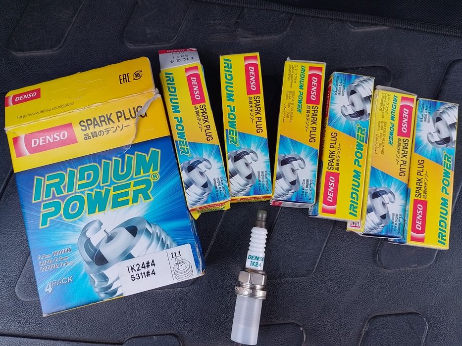 Свечи зажигания Denso IK 24