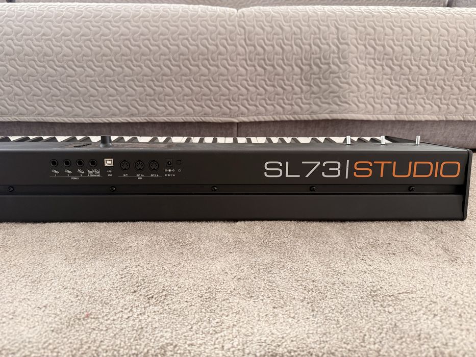 Studiologic SL73 Studio – claviatură hammer, ca nouă, foarte puțin folosită