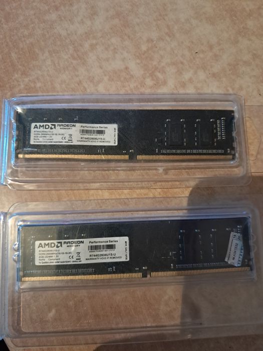Продаю ОЗУ DDR4 4GB