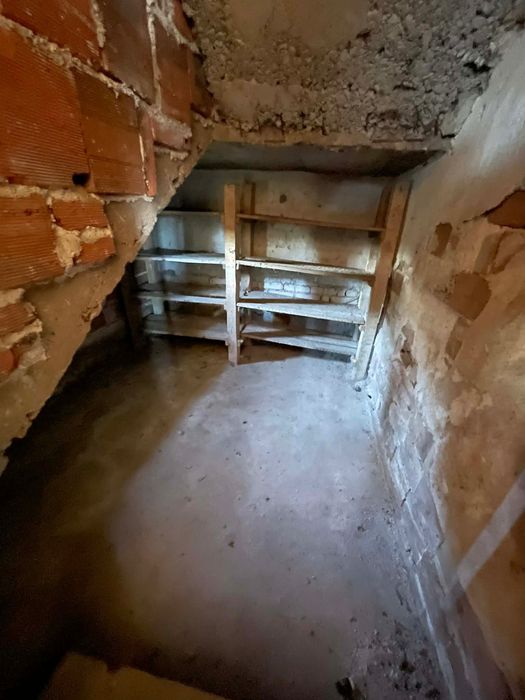 Продавам къща в Брезово