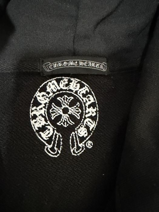 Hanorac Chrome Hearts si Hanorac Stussy