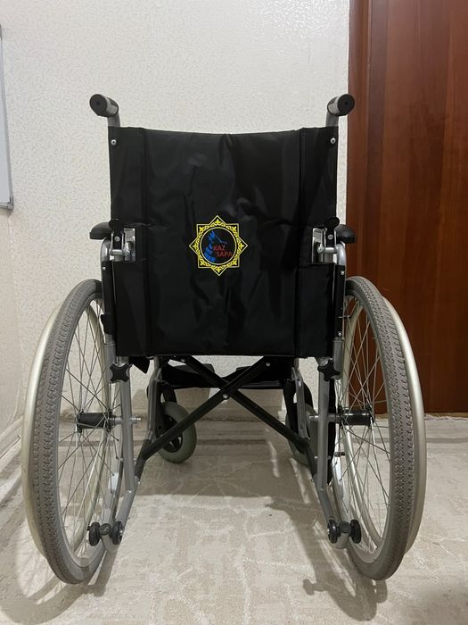 Инвалидная коляска