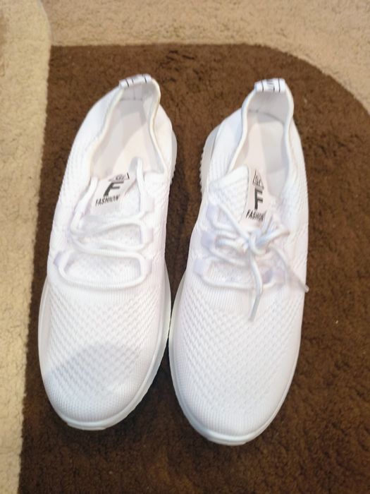 Летни дамски маратонки