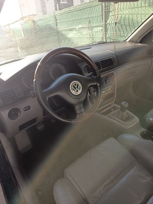 VOLKSWAGEN Passat 2001 — imagine 2