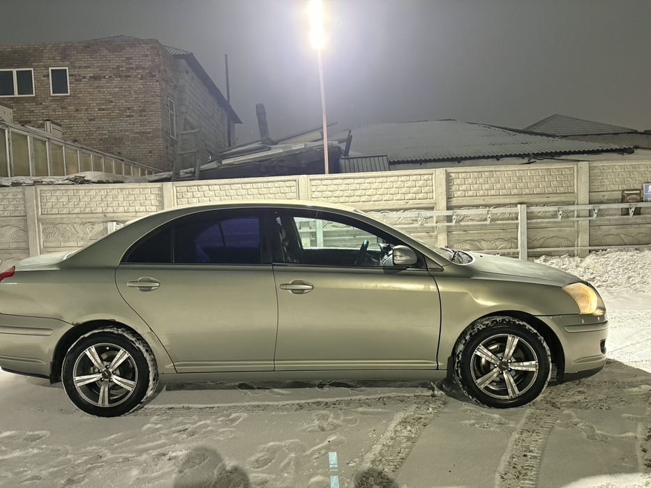 Продам тойоту авенсис 2007