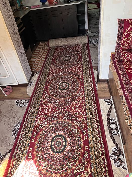 Продается дорожка ковер