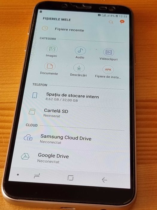 Telefon Samsung Galaxy J6 - baterie, procesor, Android - impecabile