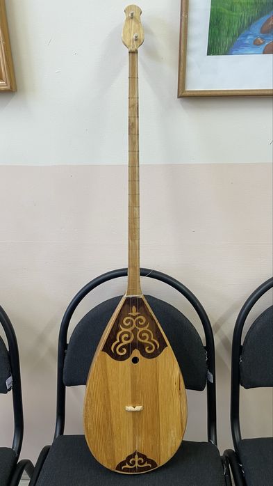 Домбыра әуесқой домбыра