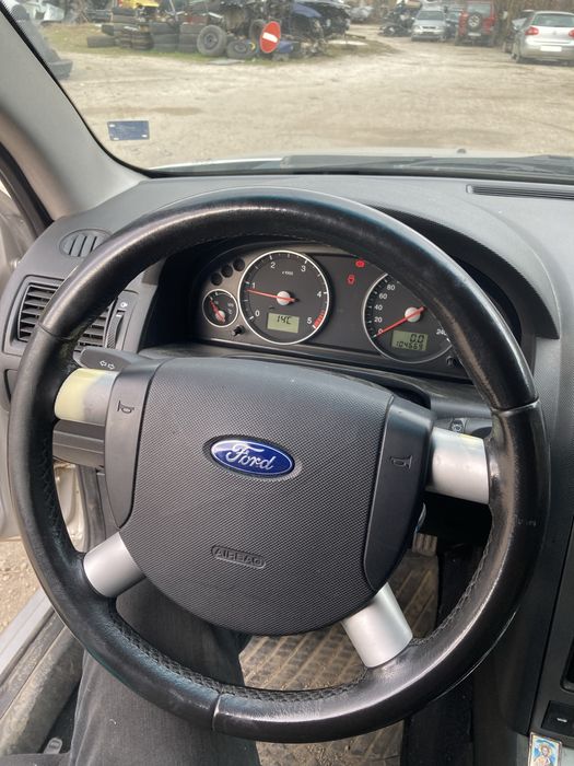 Форд Мондео комби 2.0 д на части. Може и цяло!