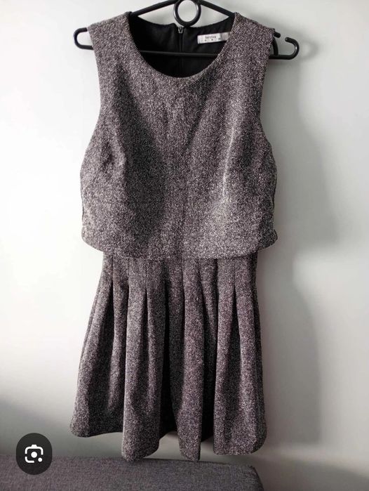 Сребриста рокля Bershka