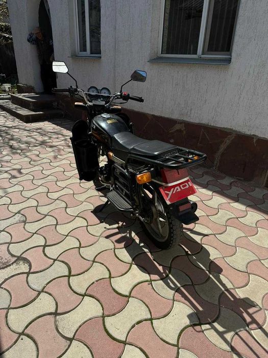 Продам мотоцикл якки