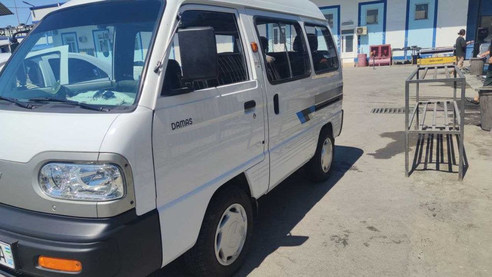 DAMAS автомобилимни сотаман