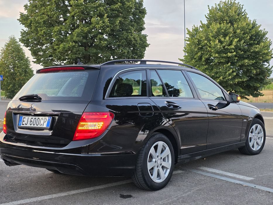 MERCEDES-BENZ C-Class 2011 — imagine 3