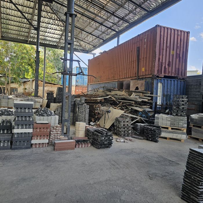 Продаётся дом участок