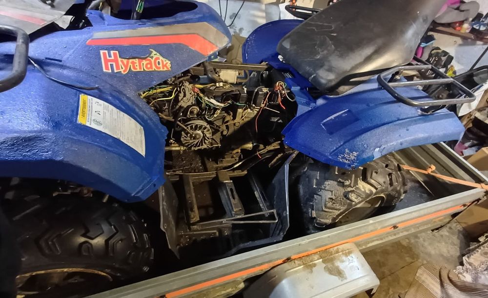 Linhai 300 4x4 haytrak( nu can am,ploaris,ch moto ,yamaha)