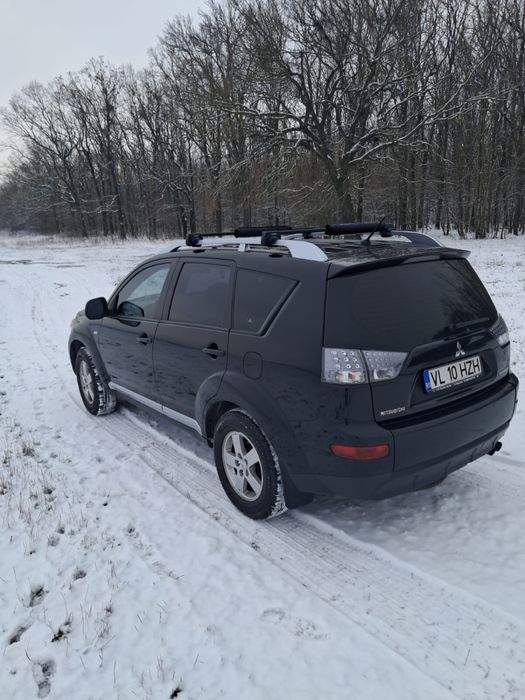 Mitsubishi Outlender