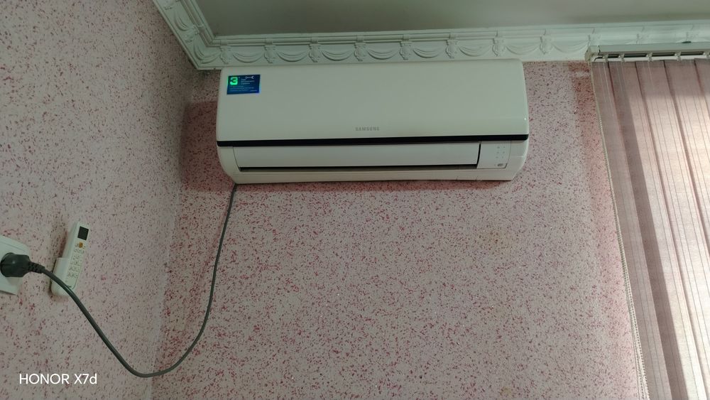 Samsung konditsioner sotiladi