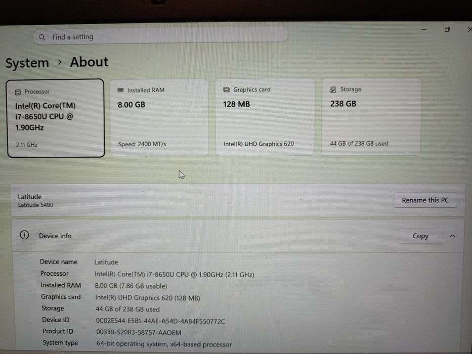 Laptop Dell Latitude 5490 – Intel Core i7, SSD 256 GB, 8 GB RAM, Windows 11 licenta oem