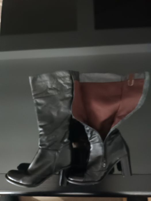 Cizme din piele naturala