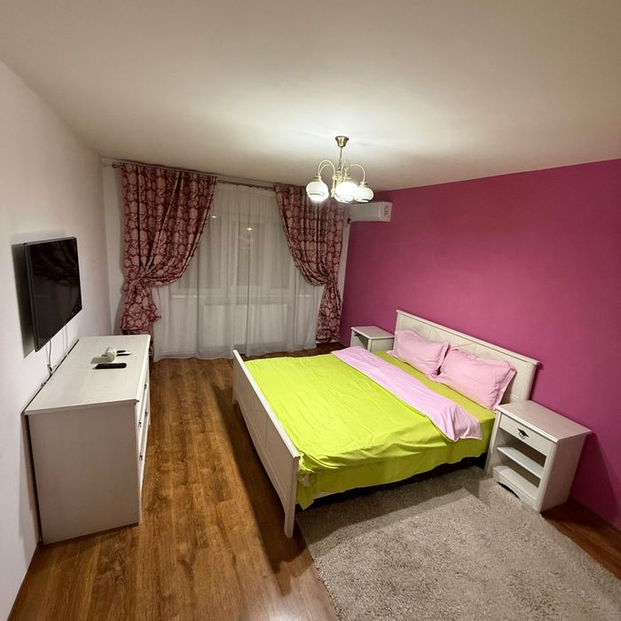 Inchiriez Apartament cu doua camere