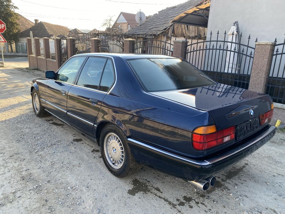 Bmw 730i/ climatronic/scaune sport/ incalzire/ automat/ retro/ istoric