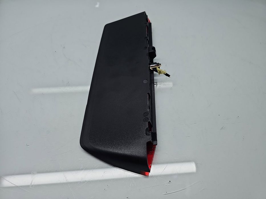 Stop auxiliar Volkswagen Passat B8 (3G2) [Fabr 2015-prezent] 3G5945087
