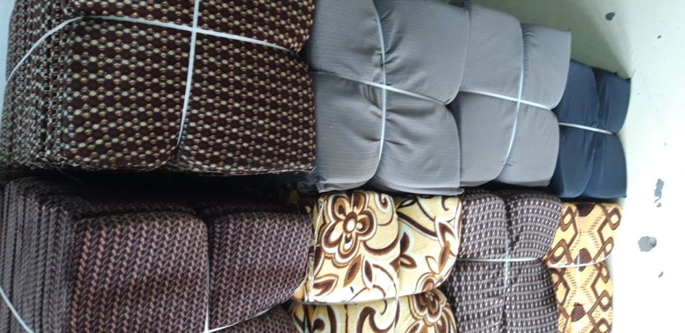 Perna scaun 30x30 cm. Diverse utilizari. Diverse modele culori. 25 buc