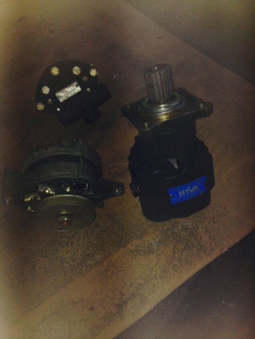 REPARATII Cardane Camioane cu 4,8,10,12 gau FLANSA AB dm 180 mm, 150mm