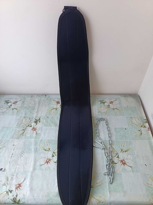 Продавам нов колан за тежести