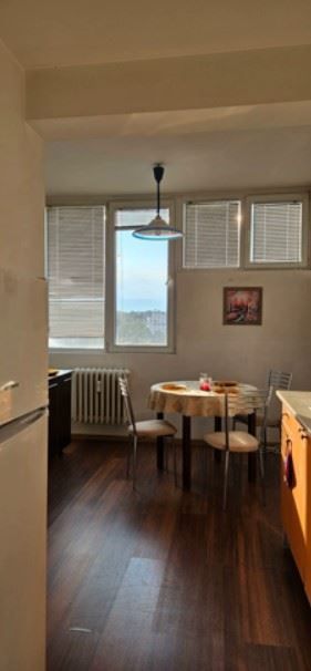 Дава се под наем Двустаен апартамент в София, Лозенец - 72 кв.м за 597.21 € - Снимка #1