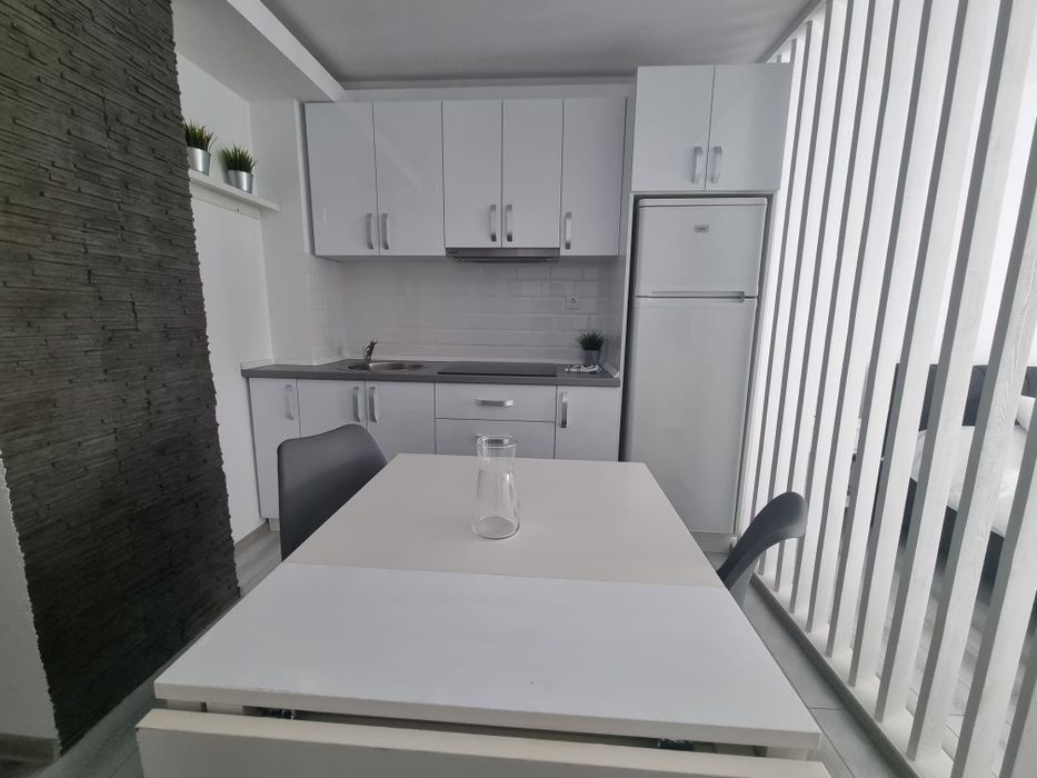 Închiriez garsoniera regim hotelier