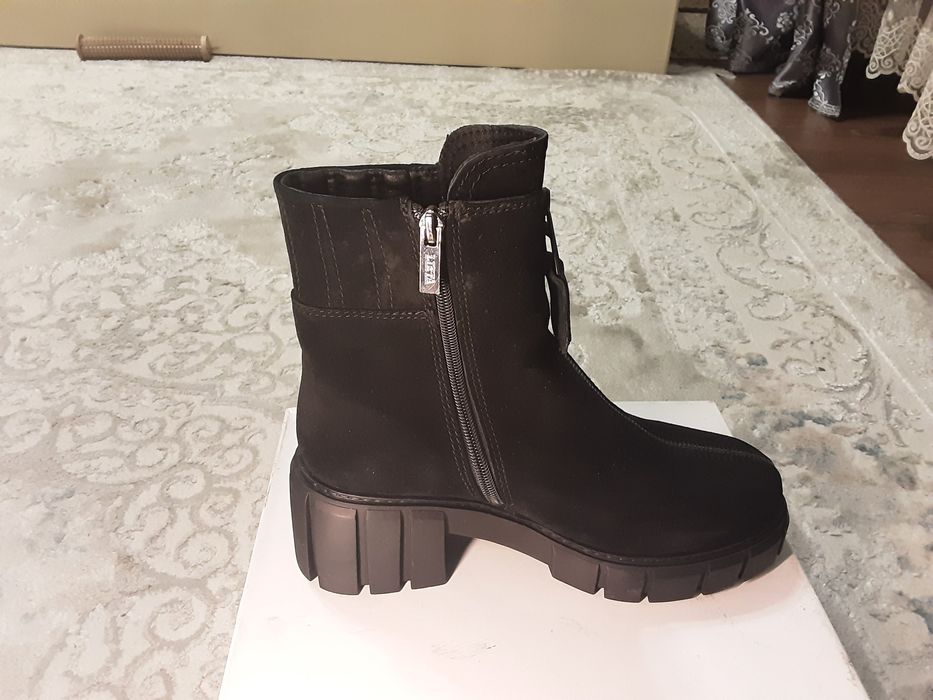 Женская, зимняя обувь