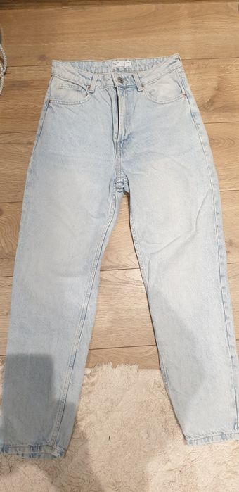 Дамски дънки 20 лв. броя