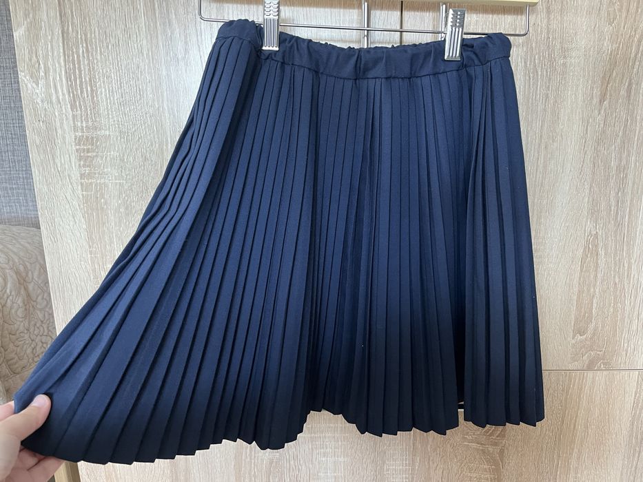 Цвет темно-синий. Рост 146