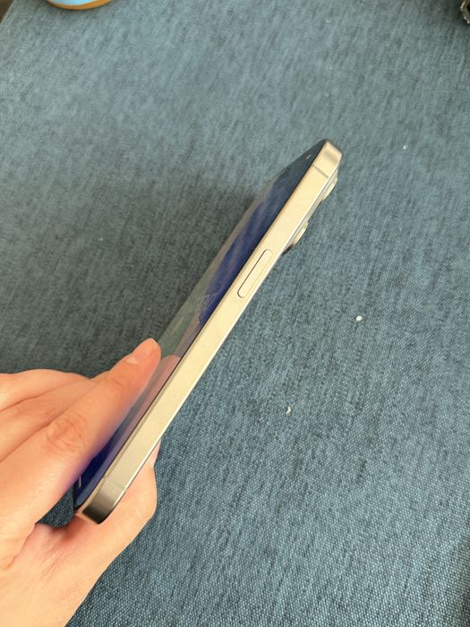 Продам iPhone 15 pro