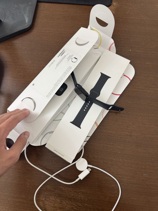 Apple watch SE2 новая