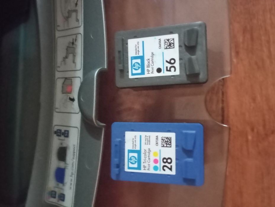 Продам струйный принтер сканер hp1215