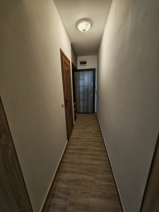 Дава се под наем Едностаен апартамент в Варна, Кайсиева градина - 34 кв.м за 348.84 € - Снимка #1