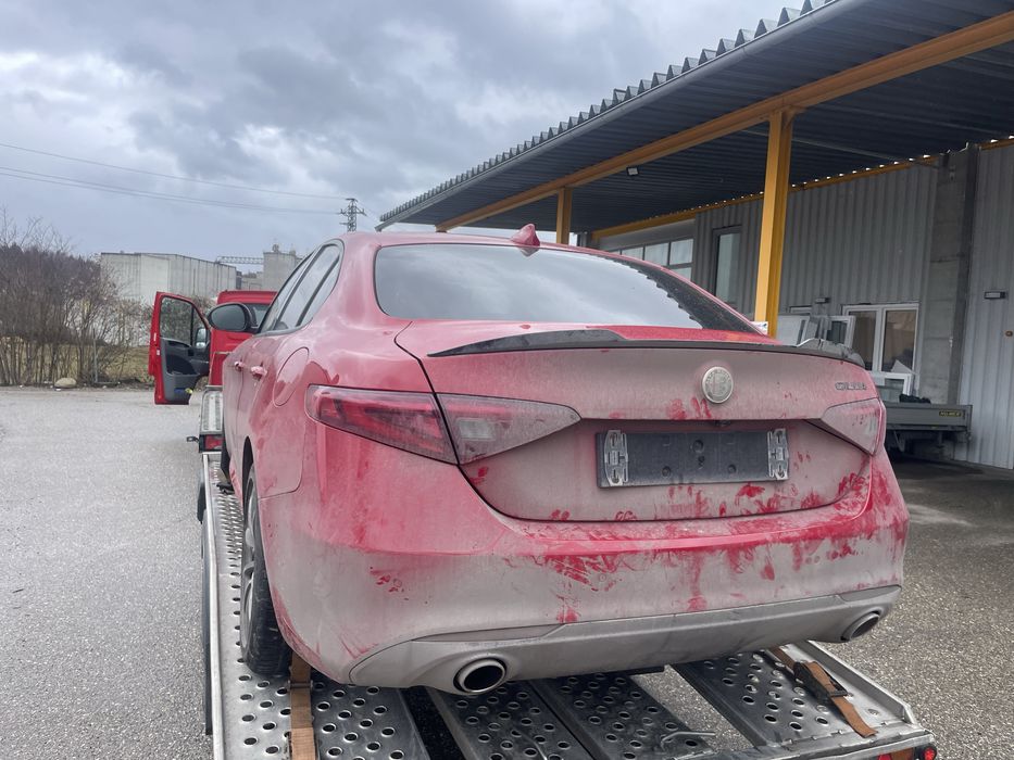 Alfa Romeo Giulia 2.2D Veloce на части
