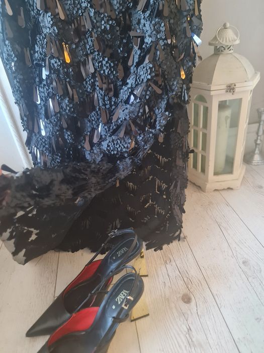 Сет Zara, нова пола с пайети, пуловер  Parricia Pepe