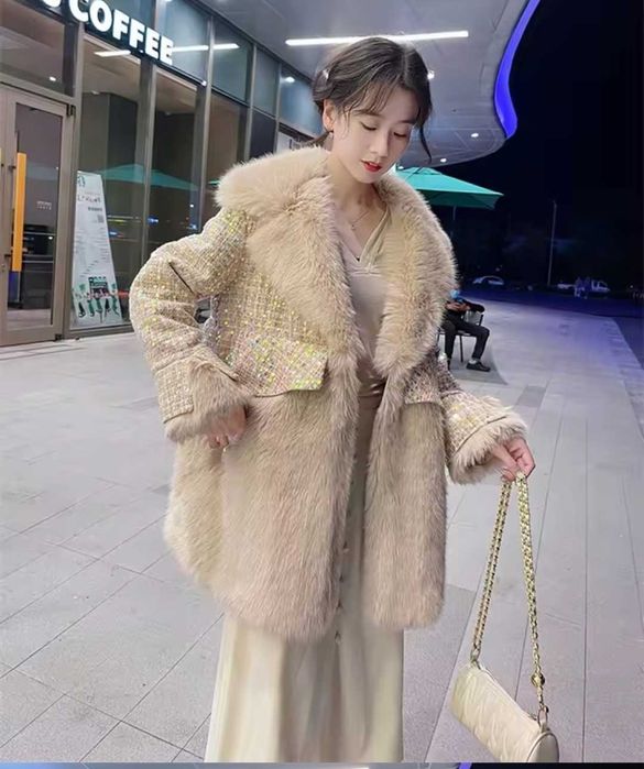 Ново дамско палто Л Размер