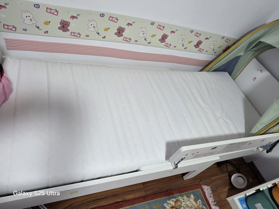 Pat extensibil Slakt Ikea cu somiera si saltea