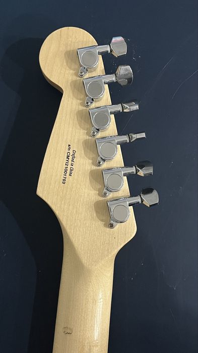 Fender squier stratocaster
