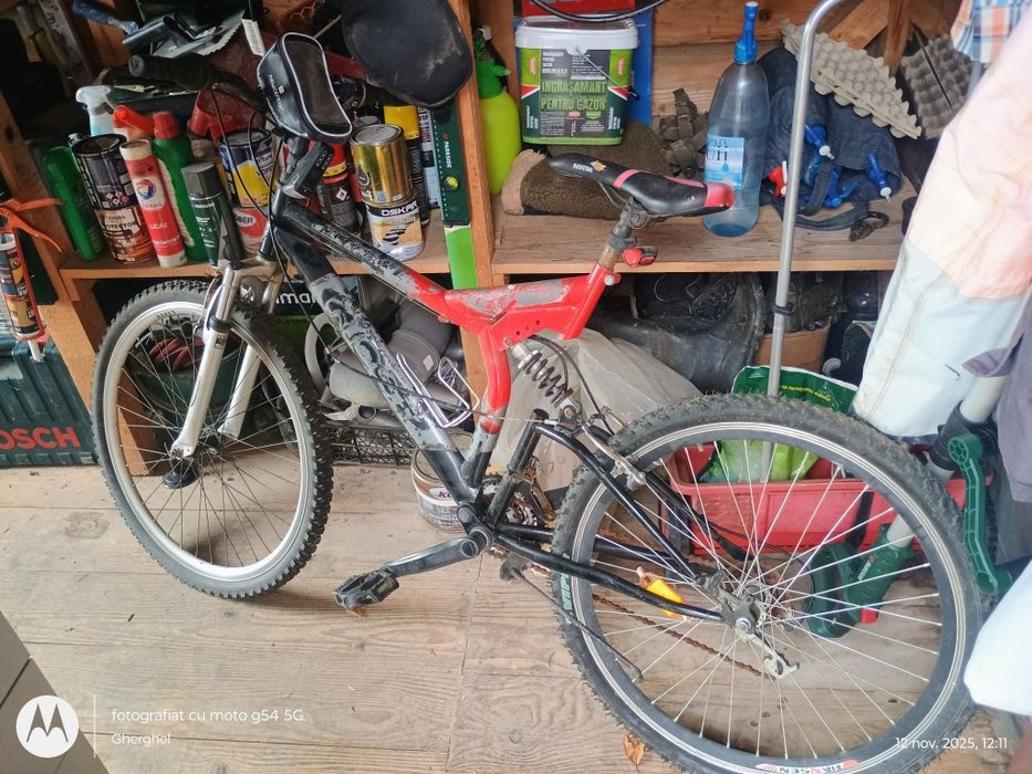 Bicicleta Cross foarte rezistenta