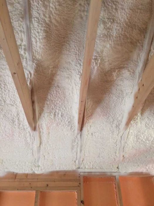 Пена пенополиуретан утепление ППУ, крыши, чердака, мансарды, ангара